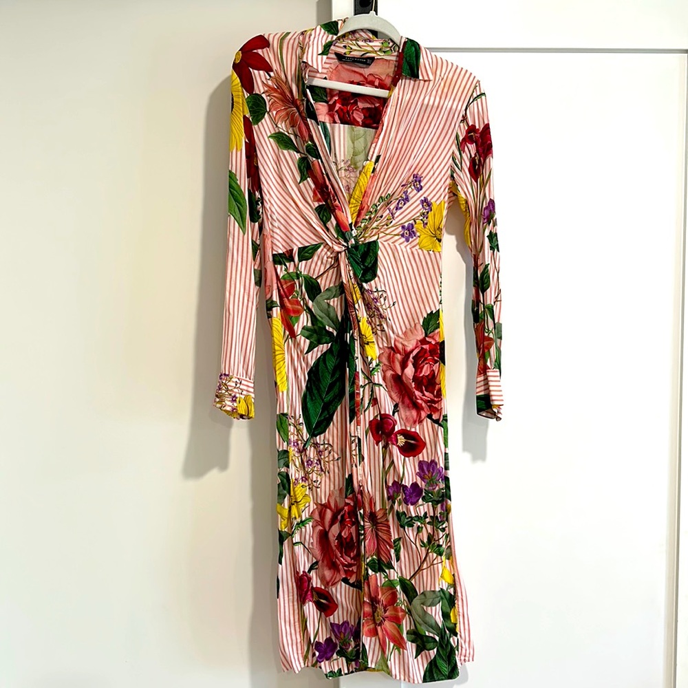 Zara Woman dress with printed flower pattern